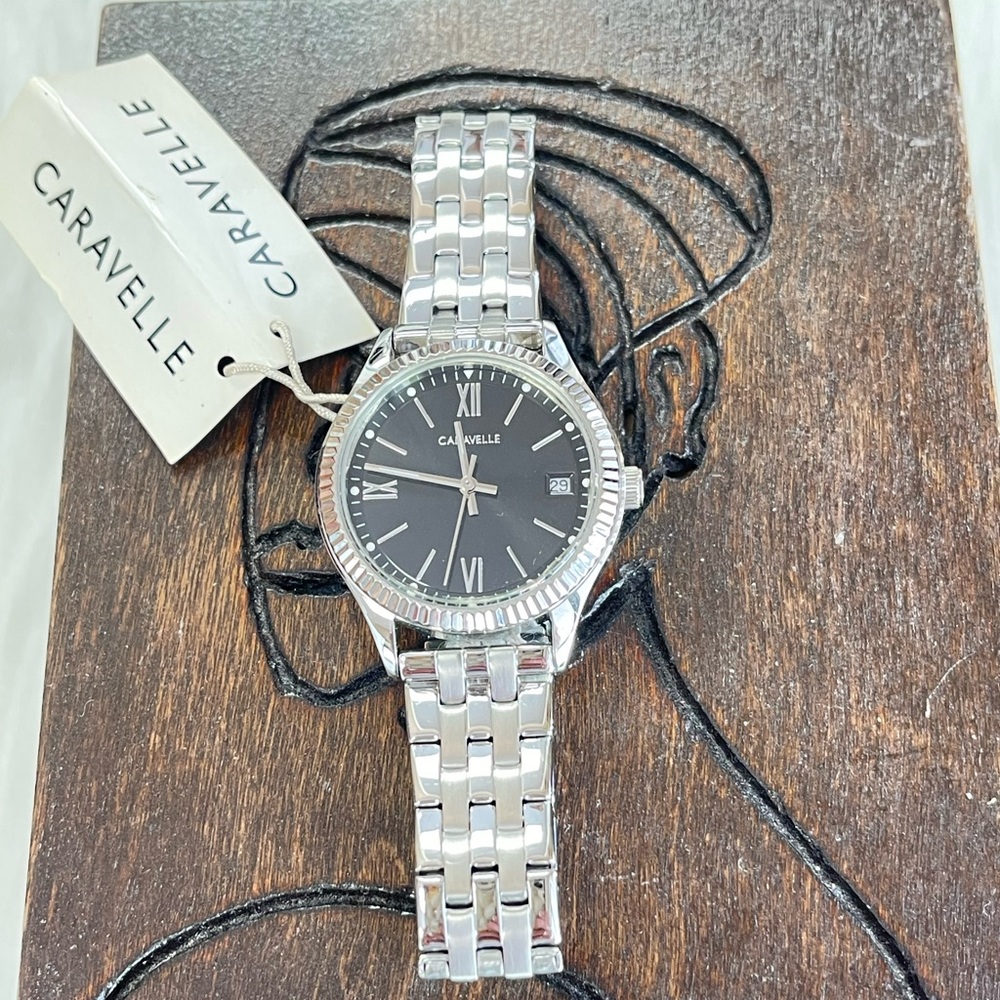 Caravelle unisex new watch